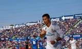 Bản sao của Ronaldo bị cảnh sát bắt ở trận Getafe-Real