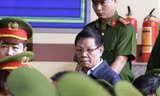 Nguyên Tổng cục Trưởng Tổng cục Cảnh sát tại toà.