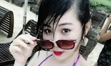 Hot girl Ty Mỳ Tôm diện bikini lộ hình xăm