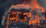 Xe khách bất ngờ cháy dữ dội trên đèo Lò Xo 