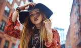 Mê mẩn với Kristina Bazan - blogger thời trang 20 tuổi