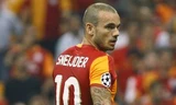 Sneijder vác đơn kiện Galatasaray, M.U 'mở cờ trong bụng'