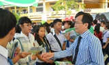 Trường đại học “như quán phở”?