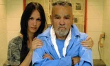 Afton Elaine Burton và Charles Manson.