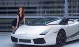Người đẹp đọ độ quyến rũ với Lamborghini Gallardo Spyder