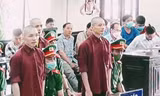Các bị cáo tại phiên tòa.