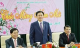 Phó Thủ tướng Chính phủ Vương Đình Huệ nhấn mạnh: NHCSXH là ngân hàng của Chính phủ, thay mặt Đảng và Nhà nước thực hiện các chương trình an sinh, giảm nghèo. Qua uy tín của NHCSXH, người dân thấy Đảng, Chính phủ, hệ thống chính trị ở đó