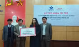 Lãnh đạo Sở GD&ĐT tỉnh Nghệ An đón nhận tượng trưng 142.000 ly Sữa học đường từ Quỹ Vì Tầm Vóc Việt Qũy Vì tầm vóc Việt 