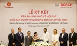 Vingroup và Bosch kí biên bản hợp tác sản xuất ô tô, xe máy điện 