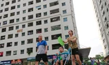 Người dân sinh hoạt tại một khu chung cư ở Hà Nội Ảnh: Như Ý