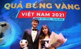 Hoàng Đức cùng bạn gái tại Gala trao giải Quả bóng vàng 2021. Ảnh: Hữu Phạm 