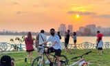 Trào lưu mùa dịch: Đạp xe quanh hồ, du lịch tại chỗ vấp phải nhiều vấn đề nan giải
