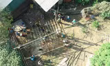 Làm nhà tạm di dời hàng chục hộ dân ra khỏi vùng nguy cơ sạt lở cao