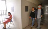 Sinh viên ĐHQG Hà Nội tránh dịch trong kí túc xá
