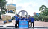 Đoàn viên thanh niên thực hiện hành trình về Địa chỉ đỏ trong Tháng Thanh niên