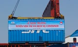 Những chuyến hàng đầu tiên bằng Container qua cảng Vũng Áng