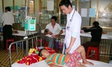 Bệnh nhân sốt xuất huyết điều trị tại bệnh viện. 