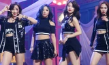 Miss A kết hợp crop top cùng quần short và váy tạo nên hình tượng vừa mạnh mẽ, vừa quyến rũ.