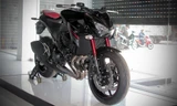 Chiếc Kawasaki Z800 2016 đầu tiên tại Việt Nam.