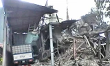 Hiện trường đổ nát sau vụ nổ khiến 2 công nhân tử vong. 