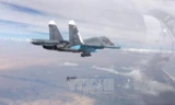 Máy bay chiến đấu Su-34 của Nga thả bom oanh tạc các mục tiêu IS tại Syria. Ảnh: Reuters/TTXVN.
