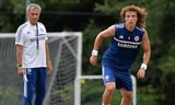Dọn chỗ cho Ramos, Mourinho tống khứ David Luiz