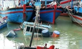 Một tàu cá bị chìm. Ảnh minh họa
