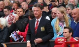HLV Van Gaal liên tiếp lập kỷ lục buồn ngày ra quân