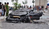 Xe 4 chỗ rơi từ trên cầu xuống đất, 2 người chết