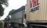 Tai nạn liên hoàn 4 ô tô đâm nhau ở Quảng Bình