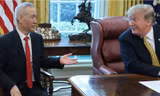 Tổng thống Trump tiếp Phó Thủ tướng Lưu Hạc tại Nhà Trắng hôm 4/4. (Ảnh: Reuters)