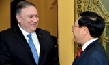 Ngoại trưởng Mỹ Michael Pompeo trong cuộc gặp Phó Thủ tướng Phạm Bình Minh. (Ảnh: BNg)
