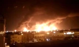Nhà máy dầu của Ả-rập Xê-út bốc cháy sau vụ tấn công. (Ảnh: CNN)