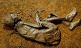 Bí ẩn xác ướp đầm lầy 2.000 tuổi hoàn hảo đáng kinh ngạc