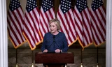 Ứng cử viên tổng thống Mỹ của đảng Dân chủ Hillary Clinton vẫn dẫn trước ứng viên đảng Cộng hòa Donald Trump. Ảnh: AFP