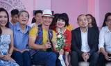 Xuân Bắc hớn hở với danh hiệu Nghệ sỹ hài ấn tượng. Ảnh: TOAN TOAN