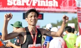Nguyễn Văn Lai lập cứ đúp HCV cự ly 21 km tại Tiền Phong Marathon