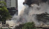 Đám cháy bùng phát đầu giờ chiều nay. Ảnh Vnexpress