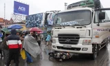 Bị cuốn vào gầm xe tải, 2 thiếu nữ tử vong