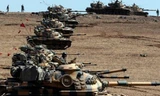 Xe tăng quân đội Thổ Nhĩ Kỳ ở khu vực biên giới giáp với Syria