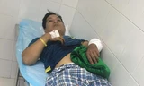 Anh Tân nhập viện do bị chém.