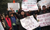 Biểu tình chống hiếp dâm tại Ấn Độ. 
