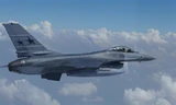 Máy bay chiến đấu F-16.