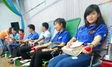 ĐVTN tham gia hiến máu