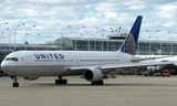 Một máy bay của United Express. 