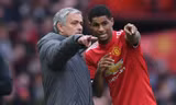 HLV Jose Mourinho chính là người giúp M.U hưởng nhiều phạt đền?
