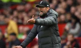 Liverpool đứt mạch toàn thắng, HLV Klopp cay cú M.U