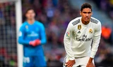  Raphael Varane phải nghỉ thi đấu 1 tháng