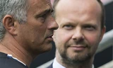 Fan Man Utd bảo vệ Mourinho, chỉ trích Ed Woodward