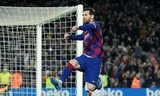 Messi khó rời Barcelona ở mùa hè này.
